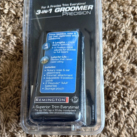 Remington Silver Personal Groomer - Picture 2 of 2